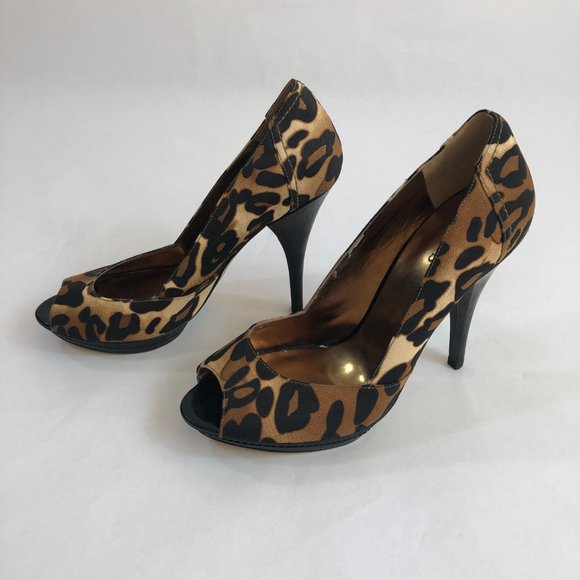 Guess Shoes - Guess - Size 8.5 Cheetah Print